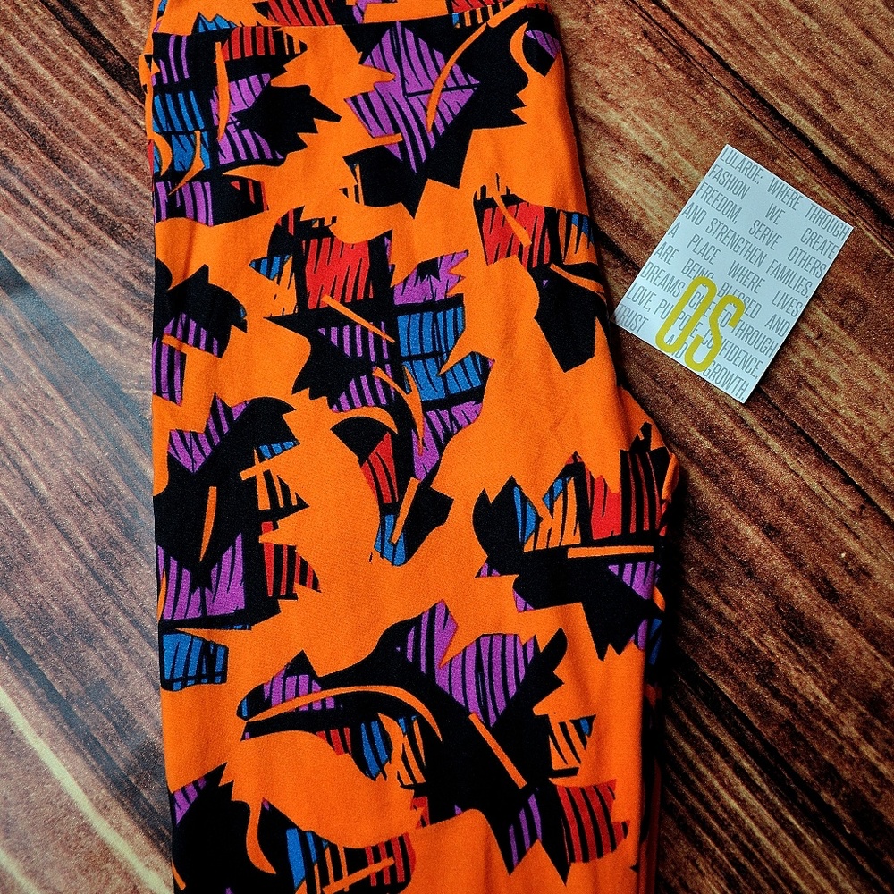 LuLaRoe One Size Leggings NWT